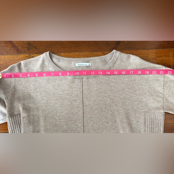Staccato Soft Knit Front-Seam Crewneck - Picture 3 of 7